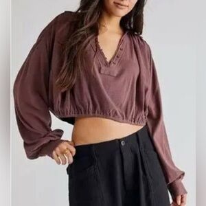 Free People We The Free Darren Long Sleeve Collared  Crop Top In Chimney Sz L